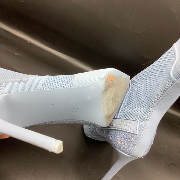 Steve Madden Maxwelle Light Blue Rhinestone Accent Bootie - Picture 5 of 9